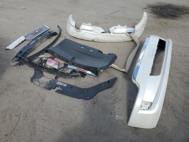 1GKKVTED1CJ410171 - 2012 GMC ACADIA DENALI 白色 照片 13