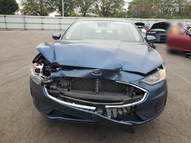 3FA6P0HD2KR218804 - 2019 FORD FUSION SE BLUE photo 5