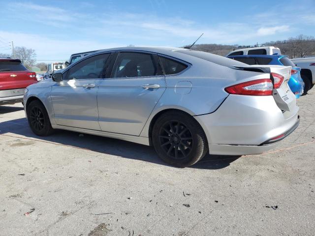 1FA6P0HD8E5392965 - 2014 FORD FUSION SE SILVER photo 2