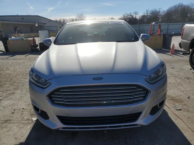 1FA6P0HD8E5392965 - 2014 FORD FUSION SE SILVER photo 5