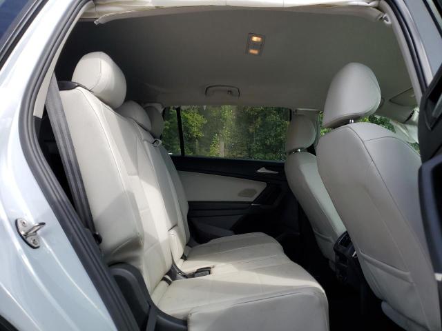 3VV3B7AX5JM174531 - 2018 VOLKSWAGEN TIGUAN SE ნაცრისფერი ფოტო 11