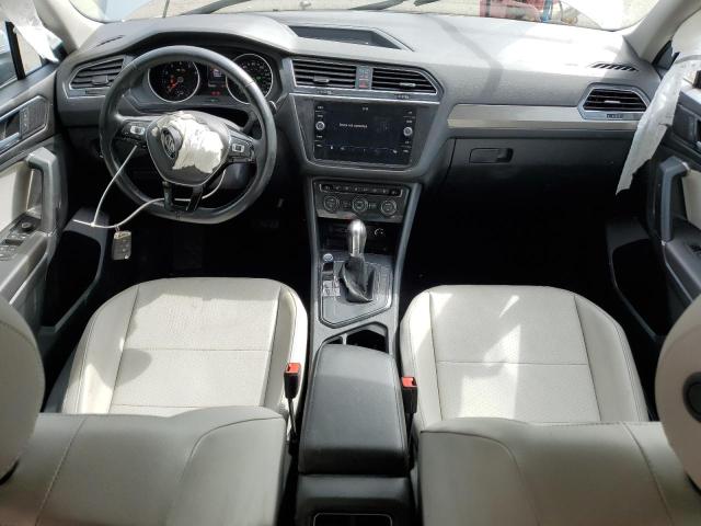 3VV3B7AX5JM174531 - 2018 VOLKSWAGEN TIGUAN SE ნაცრისფერი ფოტო 8