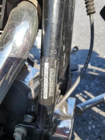 1HD1BWB142Y011769 - 2002 HARLEY-DAVIDSON FLSTCI Красный фото 9