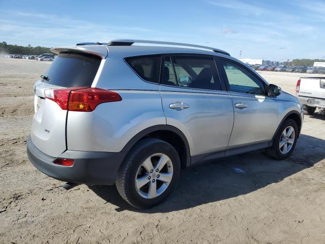 2T3WFREV6DW054728 - 2013 TOYOTA RAV4 XLE SILVER photo 3