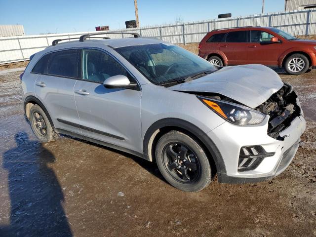 KNDCB3LC2M5488519 - 2021 KIA NIRO LX SILVER photo 4