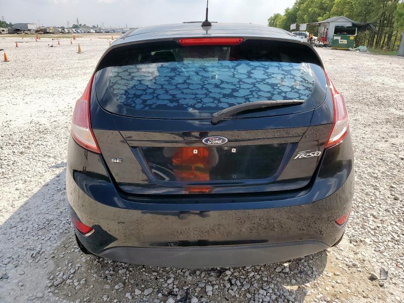 3FADP4EJ4JM106719 - 2018 FORD FIESTA SE Czarny zdjęcie 6