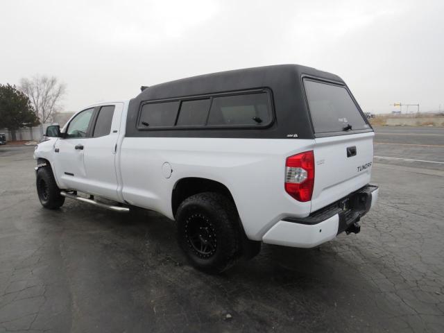 5TFTY5F17LX010992 - 2020 TOYOTA TUNDRA DOUBLE CAB SR/SR5 WHITE photo 4