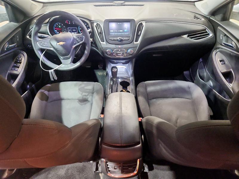 1G1ZD5ST2JF172196 - 2018 CHEVROLET MALIBU LT Gümüş fotoğraf 8