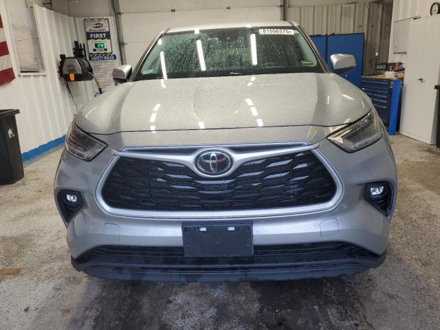 5TDBZRBH1MS540465 - 2021 TOYOTA HIGHLANDER L 银色 照片 5
