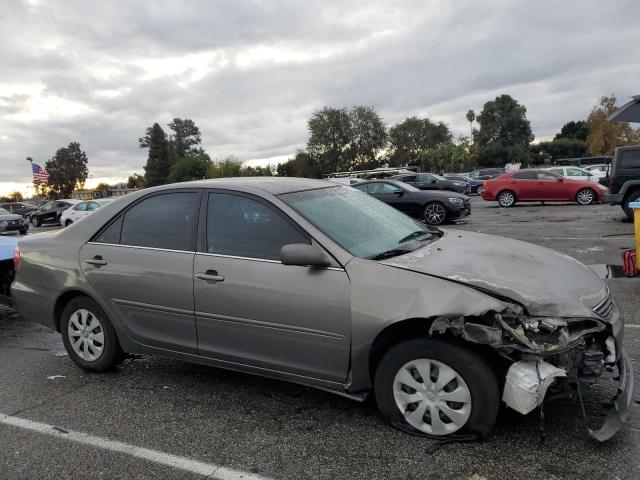 4T1BE32K55U614404 - 2005 TOYOTA CAMRY LE GRAY photo 4