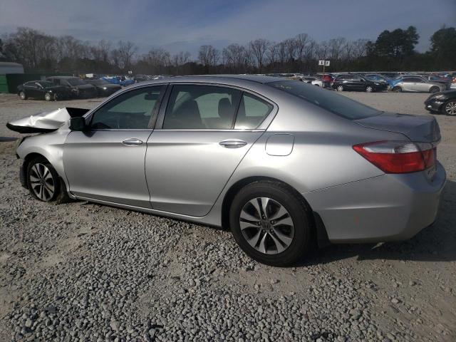 1HGCR2F32FA032971 - 2015 HONDA ACCORD LX SILVER photo 2