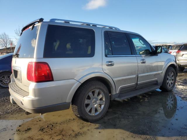 5LMFU28R03LJ27677 - 2003 LINCOLN NAVIGATOR ვერცხლისფერი ფოტო 3