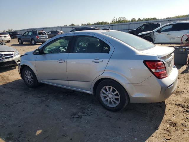 1G1JD5SH2J4136612 - 2018 CHEVROLET SONIC LT SILVER photo 2