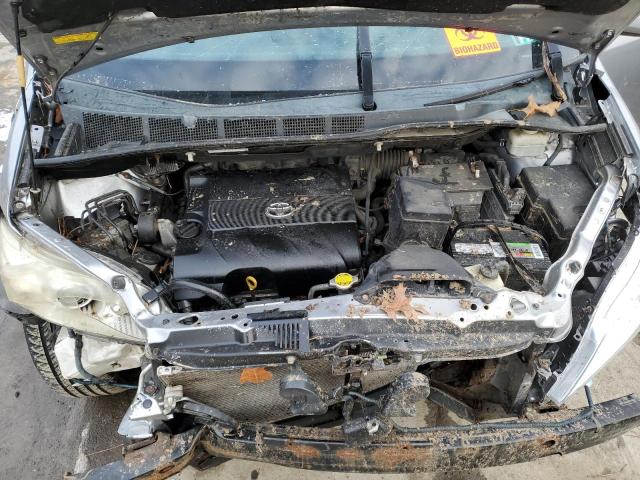 5TDKK3DC9BS008591 - 2011 TOYOTA SIENNA LE SILVER photo 12