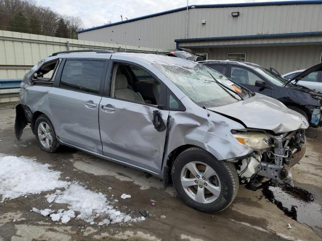 5TDKK3DC9BS008591 - 2011 TOYOTA SIENNA LE SILVER photo 4