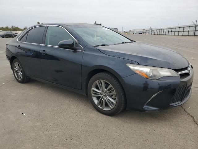 4T1BF1FK9HU412178 - 2017 TOYOTA CAMRY LE Negro foto 4