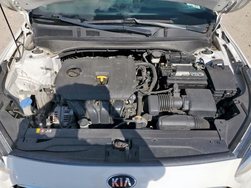 3KPF24AD9KE051696 - 2019 KIA FORTE FE 白色 照片 11