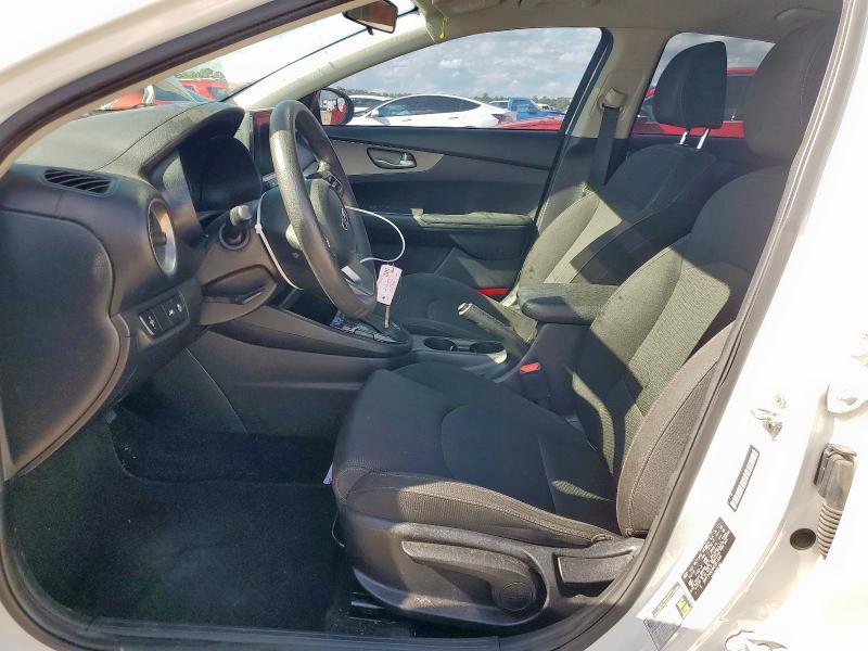 3KPF24AD9KE051696 - 2019 KIA FORTE FE 白色 照片 7