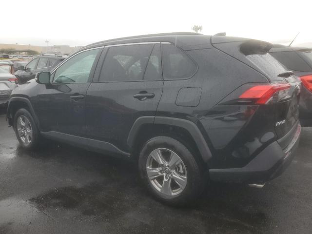 2T3W1RFV8RW311764 - 2024 TOYOTA RAV4 XLE BLACK photo 2