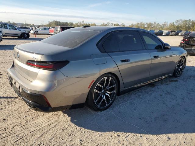 WBA33EJ09PCL80977 - 2023 BMW 760 XI GRAY photo 3