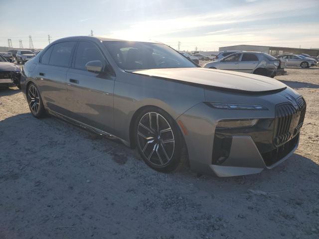 WBA33EJ09PCL80977 - 2023 BMW 760 XI GRAY photo 4