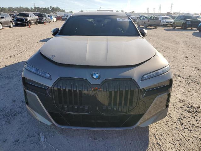 WBA33EJ09PCL80977 - 2023 BMW 760 XI GRAY photo 5