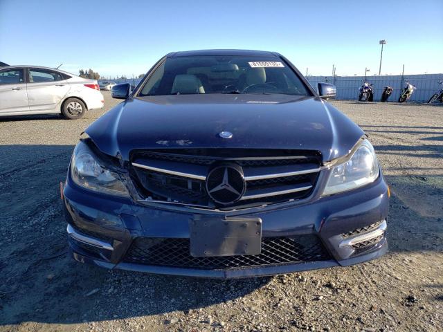 WDDGJ5HB1CF735091 - 2012 MERCEDES-BENZ C 350 BLUE photo 5