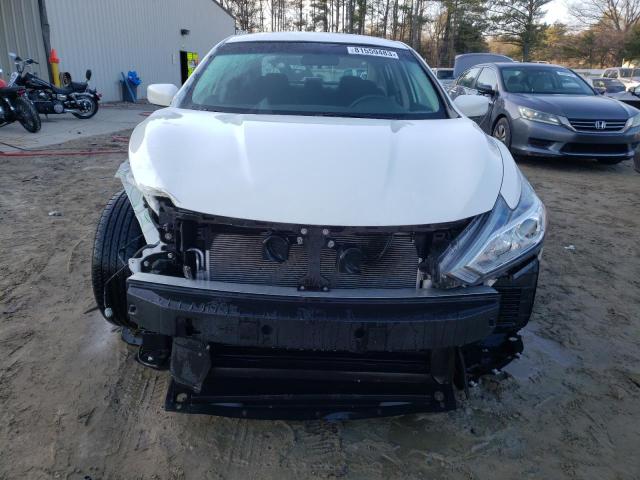 1N4AL3AP9JC225869 - 2018 NISSAN ALTIMA 2.5 WHITE photo 5