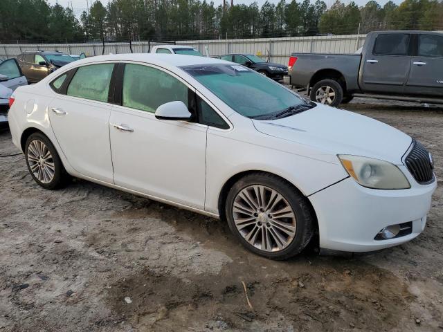 1G4PP5SK4E4184800 - 2014 BUICK VERANO WHITE photo 4