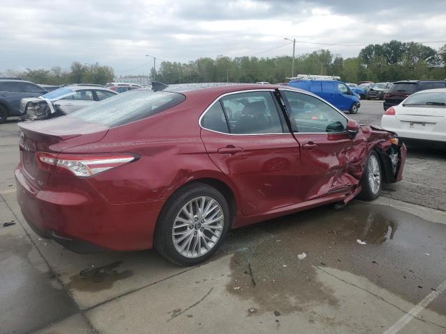 4T1BZ1HK1JU503858 - 2018 TOYOTA CAMRY XSE RED photo 3