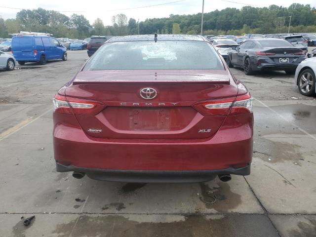 4T1BZ1HK1JU503858 - 2018 TOYOTA CAMRY XSE RED photo 6