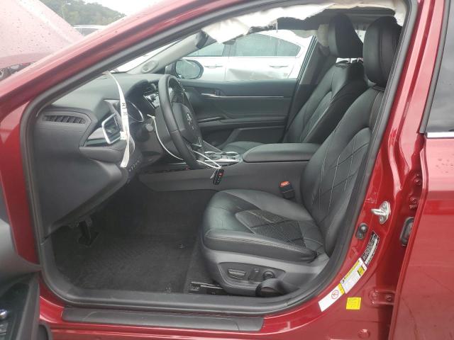 4T1BZ1HK1JU503858 - 2018 TOYOTA CAMRY XSE RED photo 7