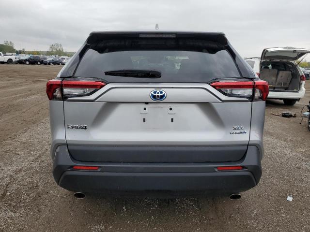 2T3RWRFV5PW169692 - 2023 TOYOTA RAV4 XLE 银色 照片 6