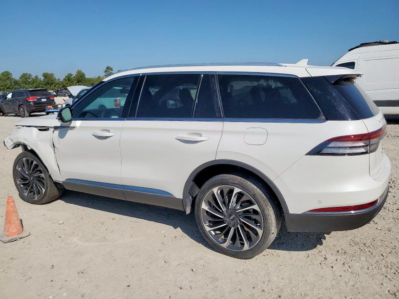 5LM5J7XC9PGL00920 - 2023 LINCOLN AVIATOR RESERVE 白色 照片 2