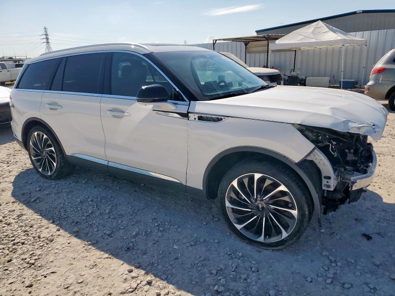 5LM5J7XC9PGL00920 - 2023 LINCOLN AVIATOR RESERVE 白色 照片 4