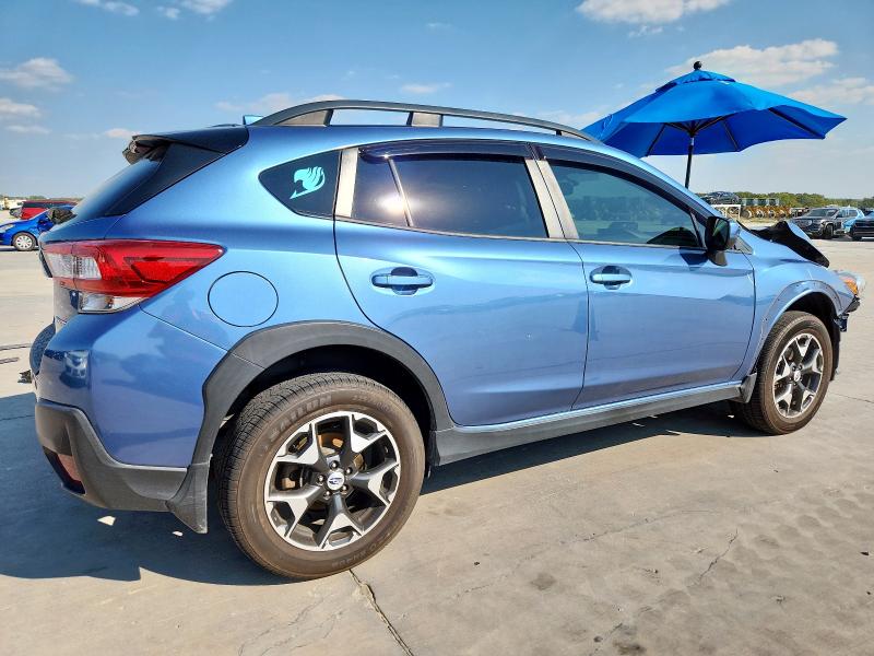 JF2GTABC2JH281421 - 2018 SUBARU CROSSTREK PREMIUM ლურჯი ფოტო 3