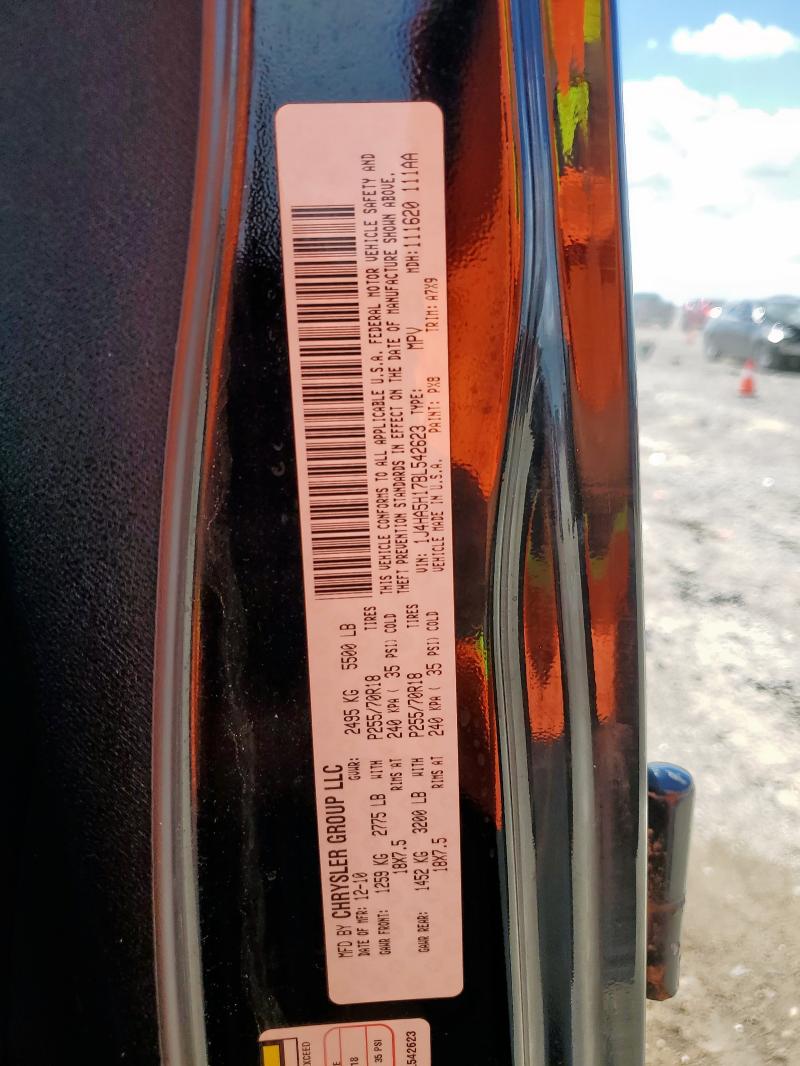 1J4HA5H17BL542623 - 2011 JEEP WRANGLER U SAHARA შავი ფოტო 12