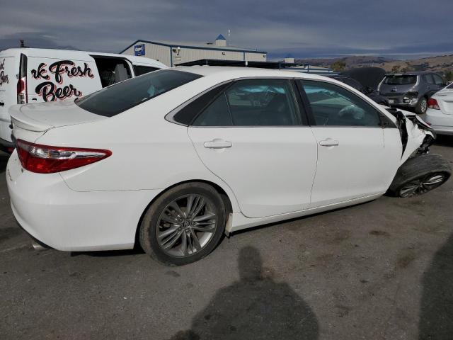 4T1BF1FK7FU996920 - 2015 TOYOTA CAMRY LE WHITE photo 3