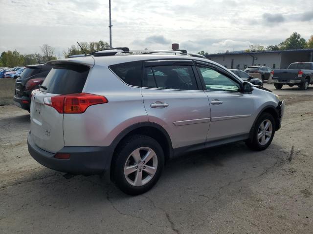 2T3RFREV2DW090784 - 2013 TOYOTA RAV4 XLE 银色 照片 3