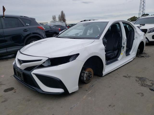 2022 TOYOTA CAMRY SE, 