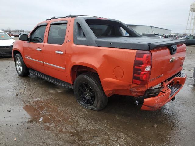 3GNTKGE33BG167168 - 2011 CHEVROLET AVALANCHE LTZ ORANGE photo 2