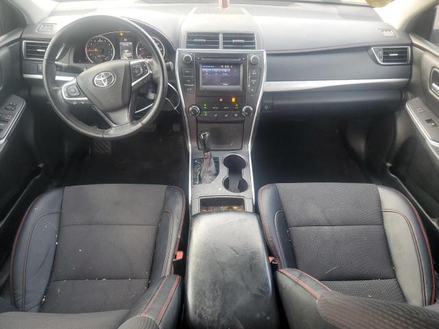 4T1BF1FK4HU442527 - 2017 TOYOTA CAMRY LE 银色 照片 8