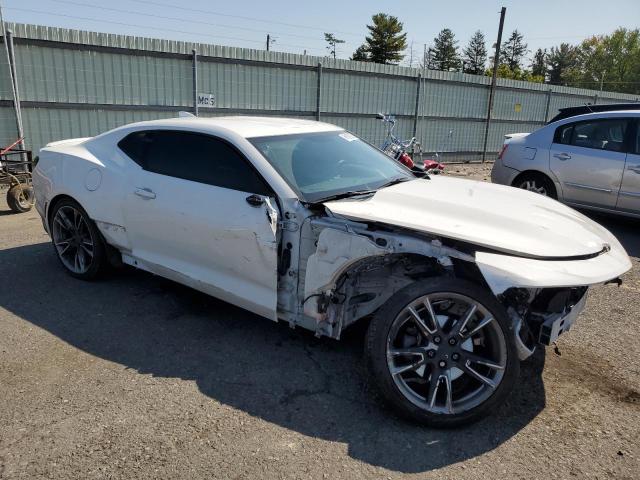 1G1FB1RS7L0101967 - 2020 CHEVROLET CAMARO LS WHITE photo 4