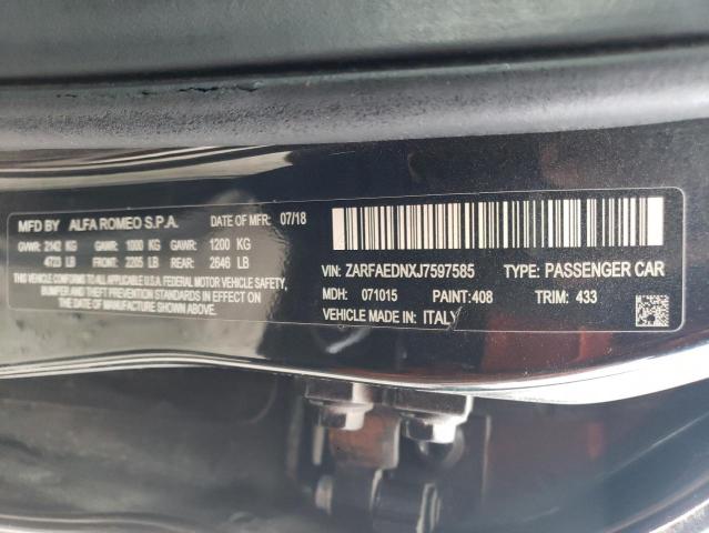 ZARFAEDNXJ7597585 - 2018 ALFA ROMEO GIULIA Q4 黑色 照片 12