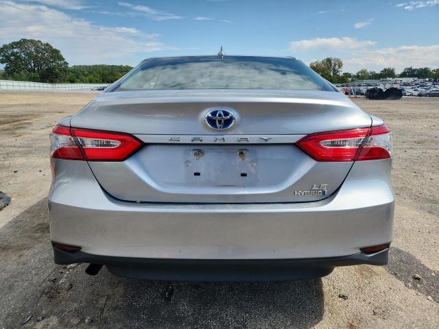 4T1C31AK5LU528734 - 2020 TOYOTA CAMRY LE SILVER photo 6