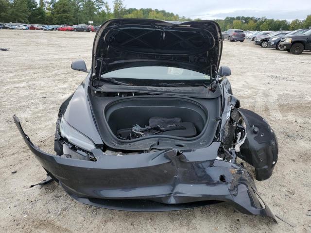 5YJ3E1ET3RF880813 - 2024 TESLA MODEL 3 Grafit foto 5