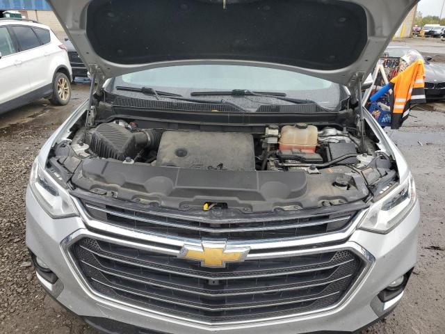 1GNERGKW5JJ245529 - 2018 CHEVROLET TRAVERSE LT SILVER photo 11