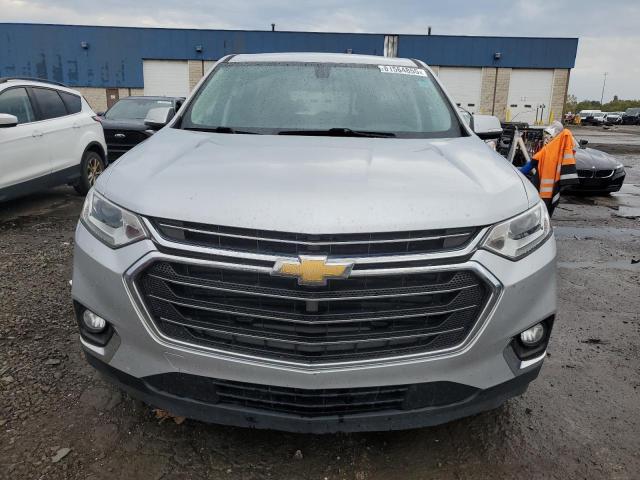 1GNERGKW5JJ245529 - 2018 CHEVROLET TRAVERSE LT SILVER photo 5