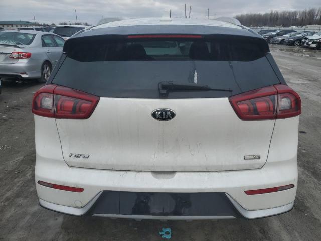 KNDCB3LC1H5058535 - 2017 KIA NIRO FE WHITE photo 6