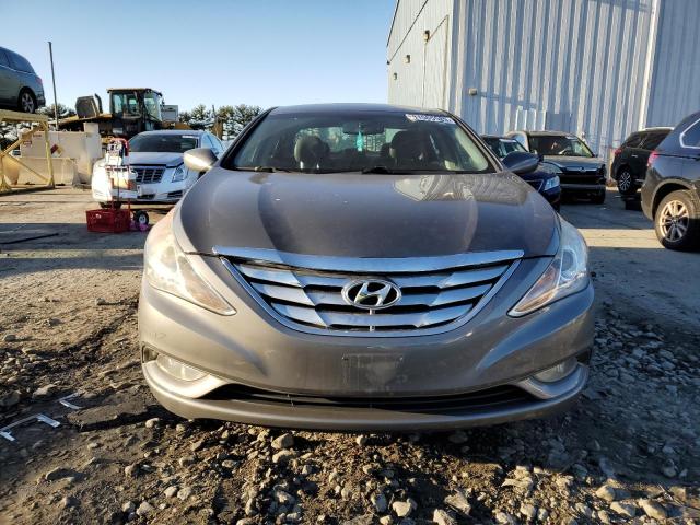 5NPEC4AC9DH535639 - 2013 HYUNDAI SONATA SE GRAY photo 5